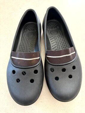 Crocs Sandals Womens Slip On Black Round Toe Summer Casual Shoes Size 9 W